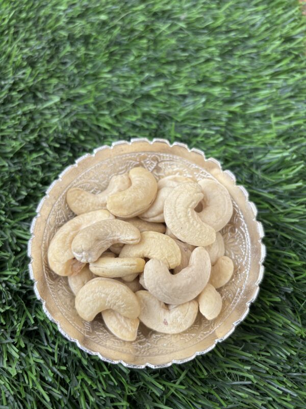 IMG_2972 Natureya Premium Cashew Large