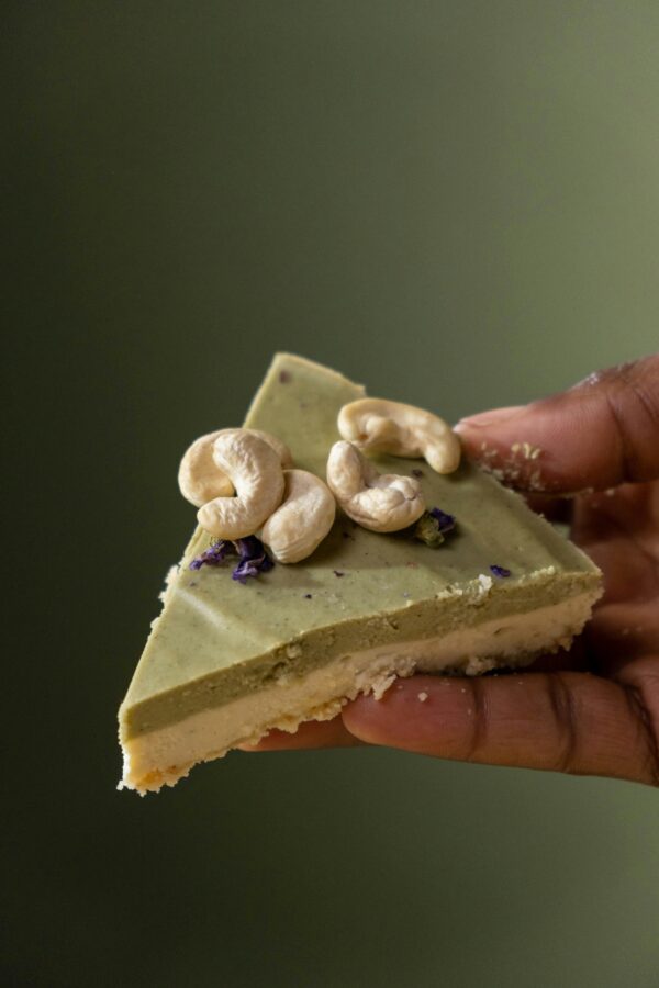 pexels-cottonbro-6810801 Natureya Premium Cashew (Standard)